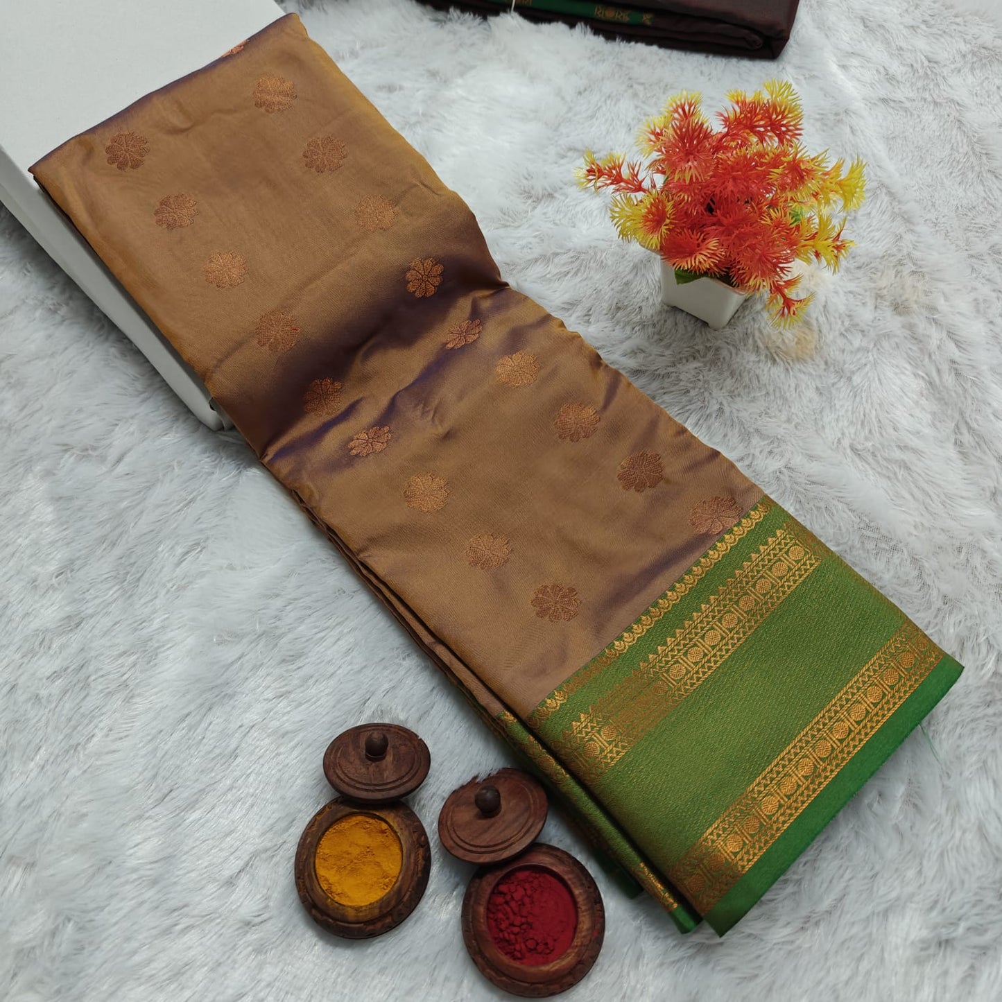 beautiful Rettai Petta Border Soft Silk Saree