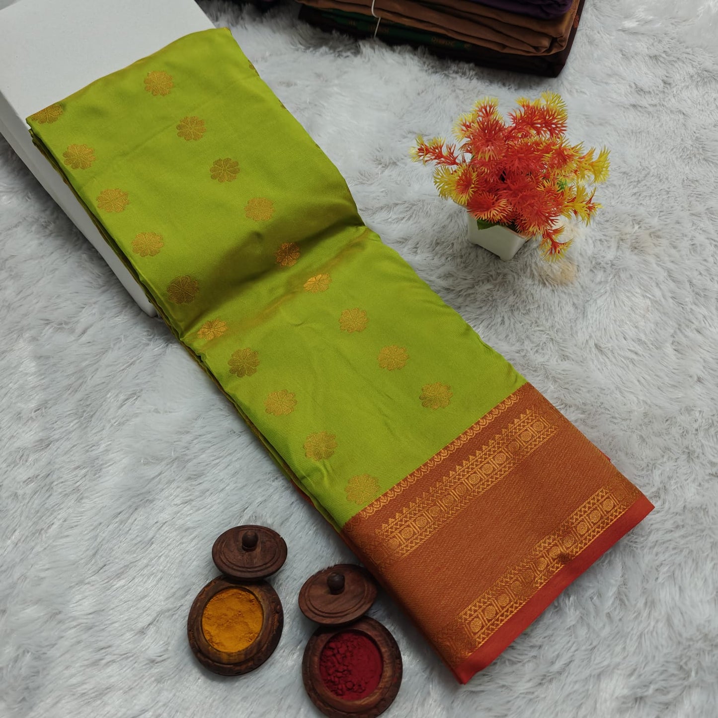 beautiful Rettai Petta Border Soft Silk Saree