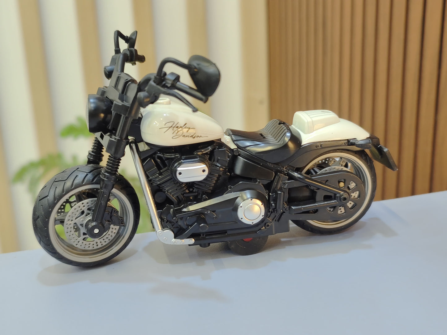 Harley-Davidson Style Die-Cast Bike Model
