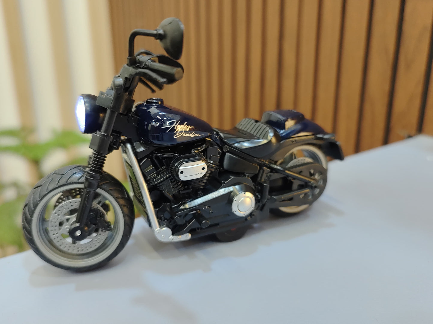 Harley-Davidson Style Die-Cast Bike Model