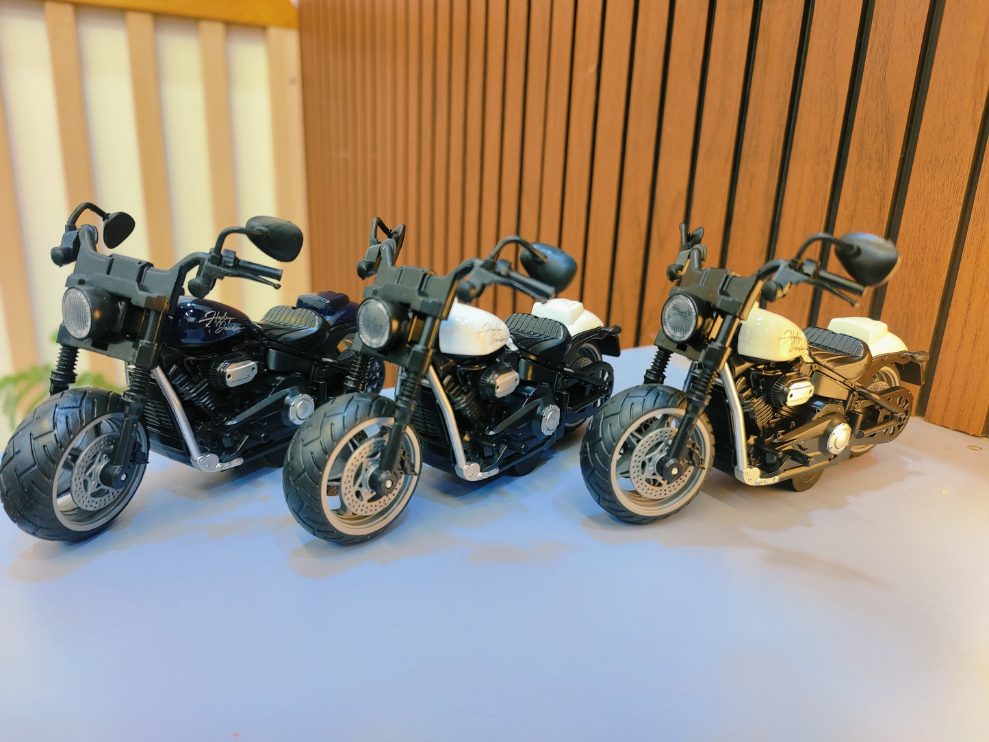 Harley-Davidson Style Die-Cast Bike Model